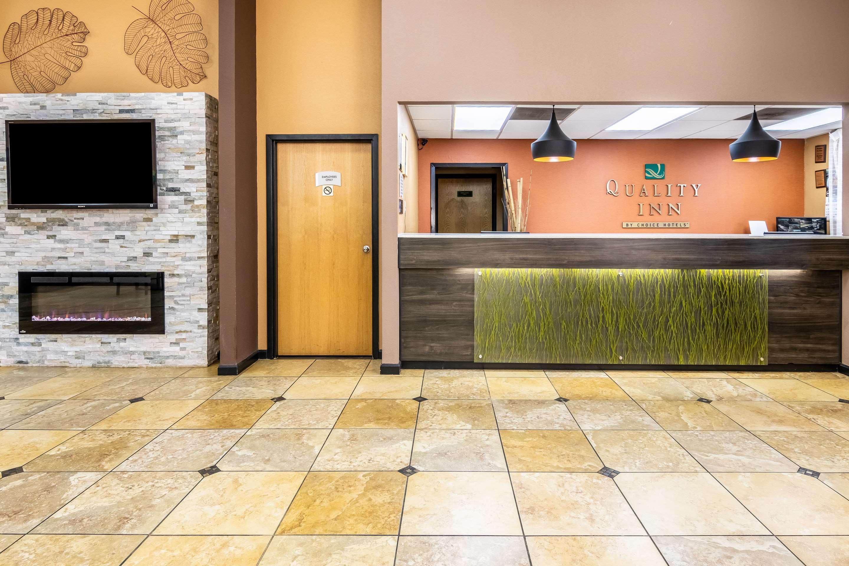Quality Inn Perry - National Fairgrounds Area Екстер'єр фото